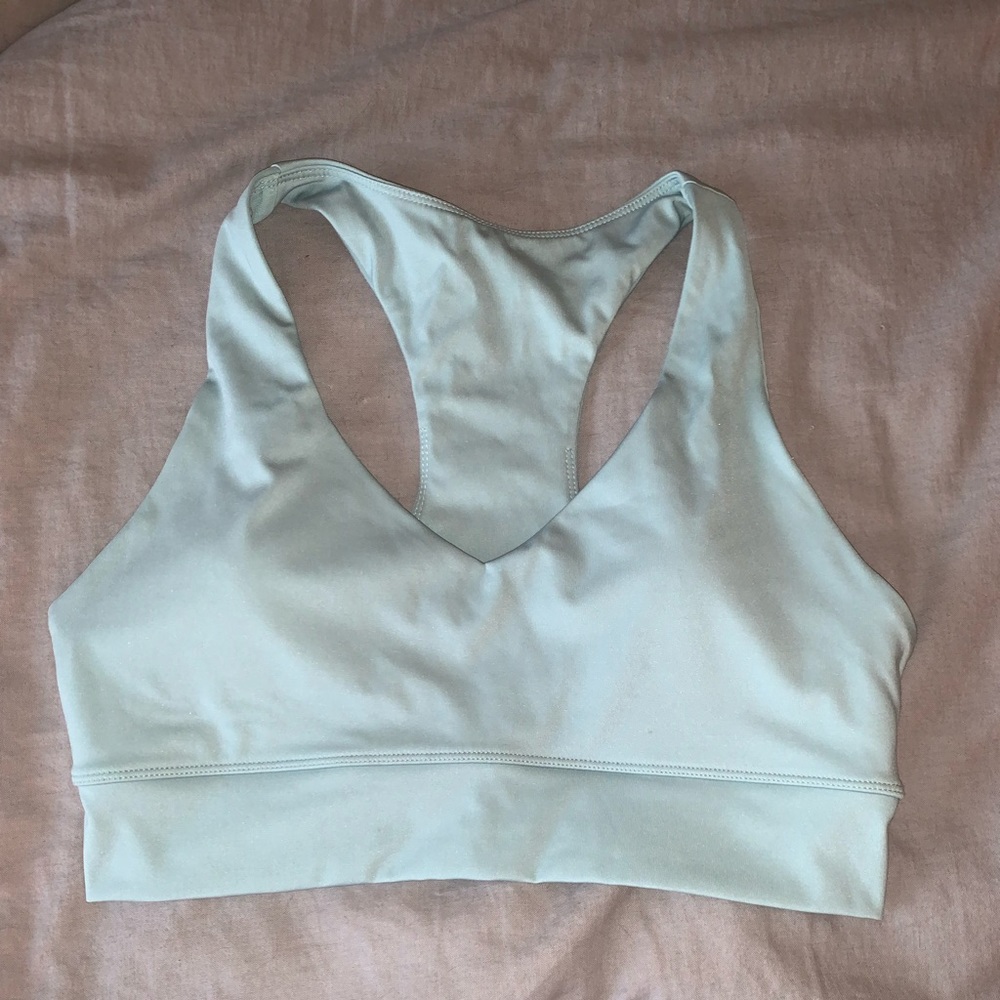 Balance Athletica Isla Bra NWT!